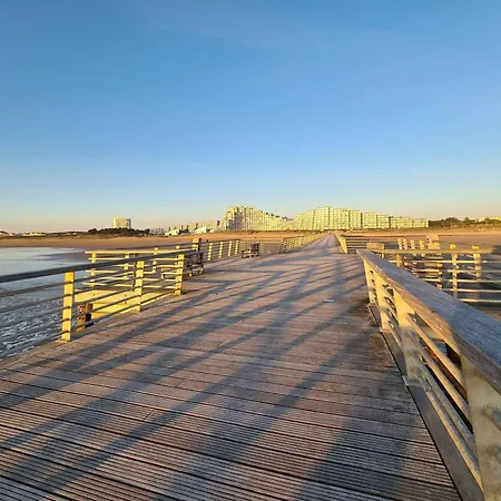 Confortable Avec Balcon Et Lave-linge A - Fr-1-224c-302 Lejlighed Saint-Jean-de-Monts